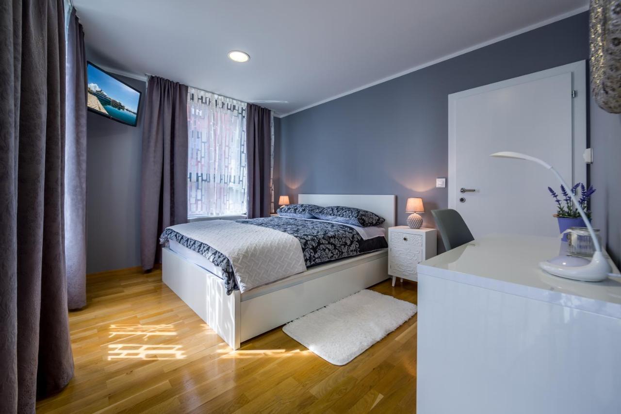 Elena Apartment Rijeka Ngoại thất bức ảnh