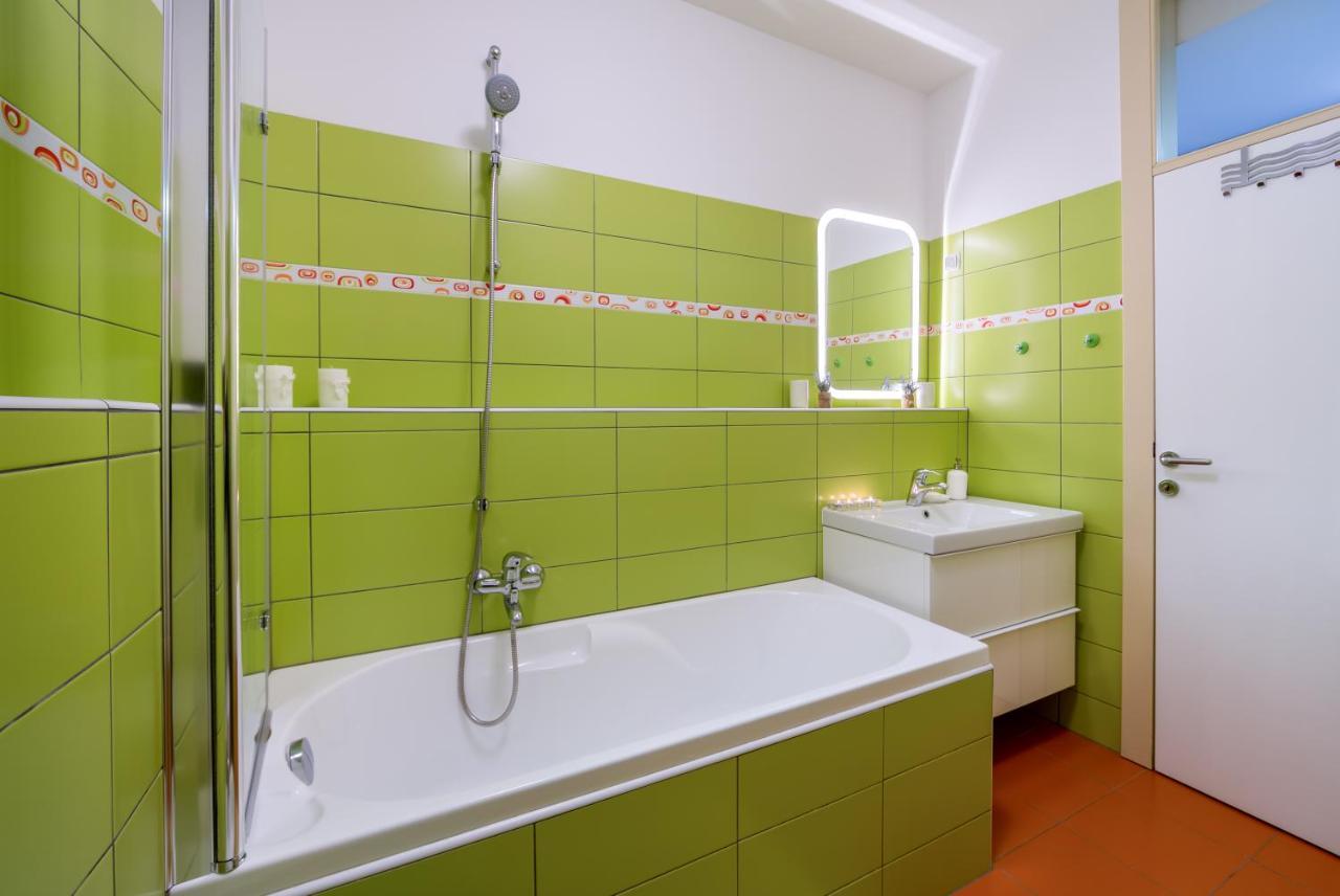 Elena Apartment Rijeka Ngoại thất bức ảnh