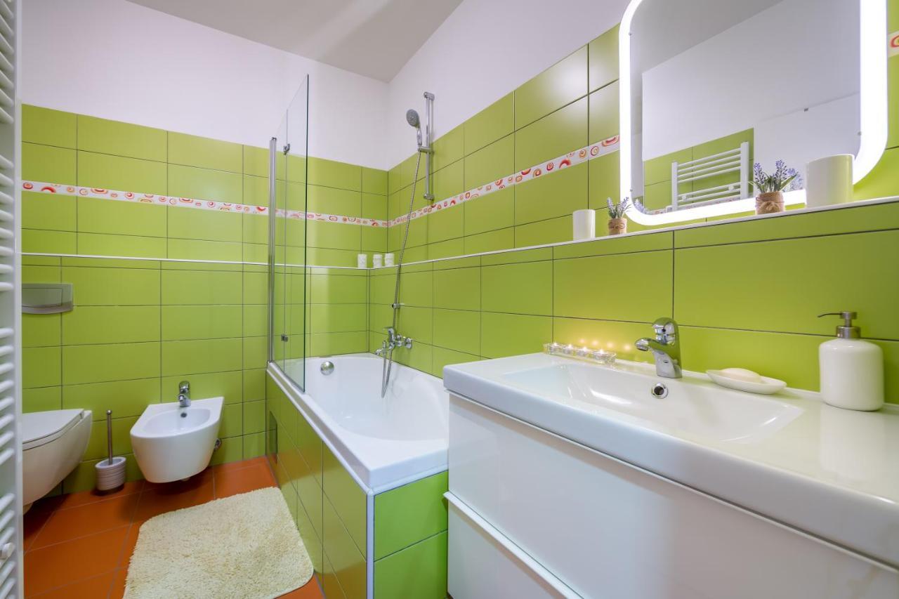 Elena Apartment Rijeka Ngoại thất bức ảnh